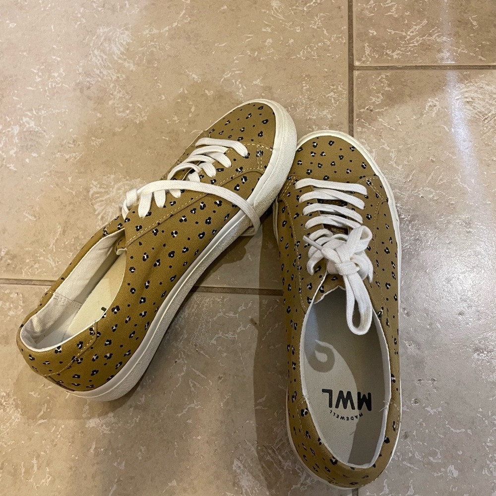 Madewell Tan and White Sneakers
